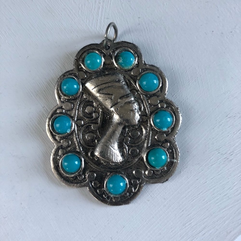 Vintage Egyptian Revival Queen Nefertiti Pendant
